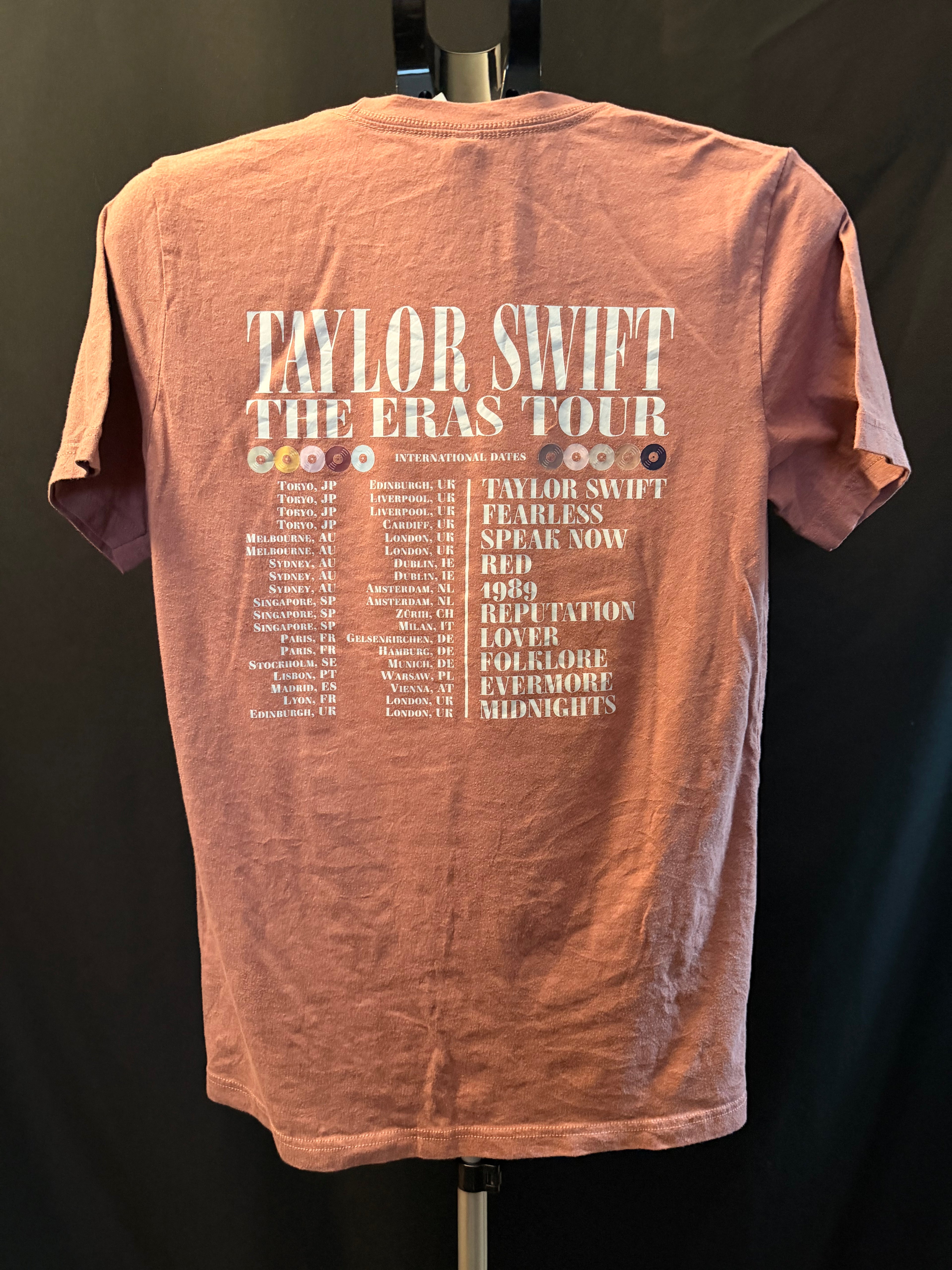 Taylor Swift Eras Tour Shirt (M)