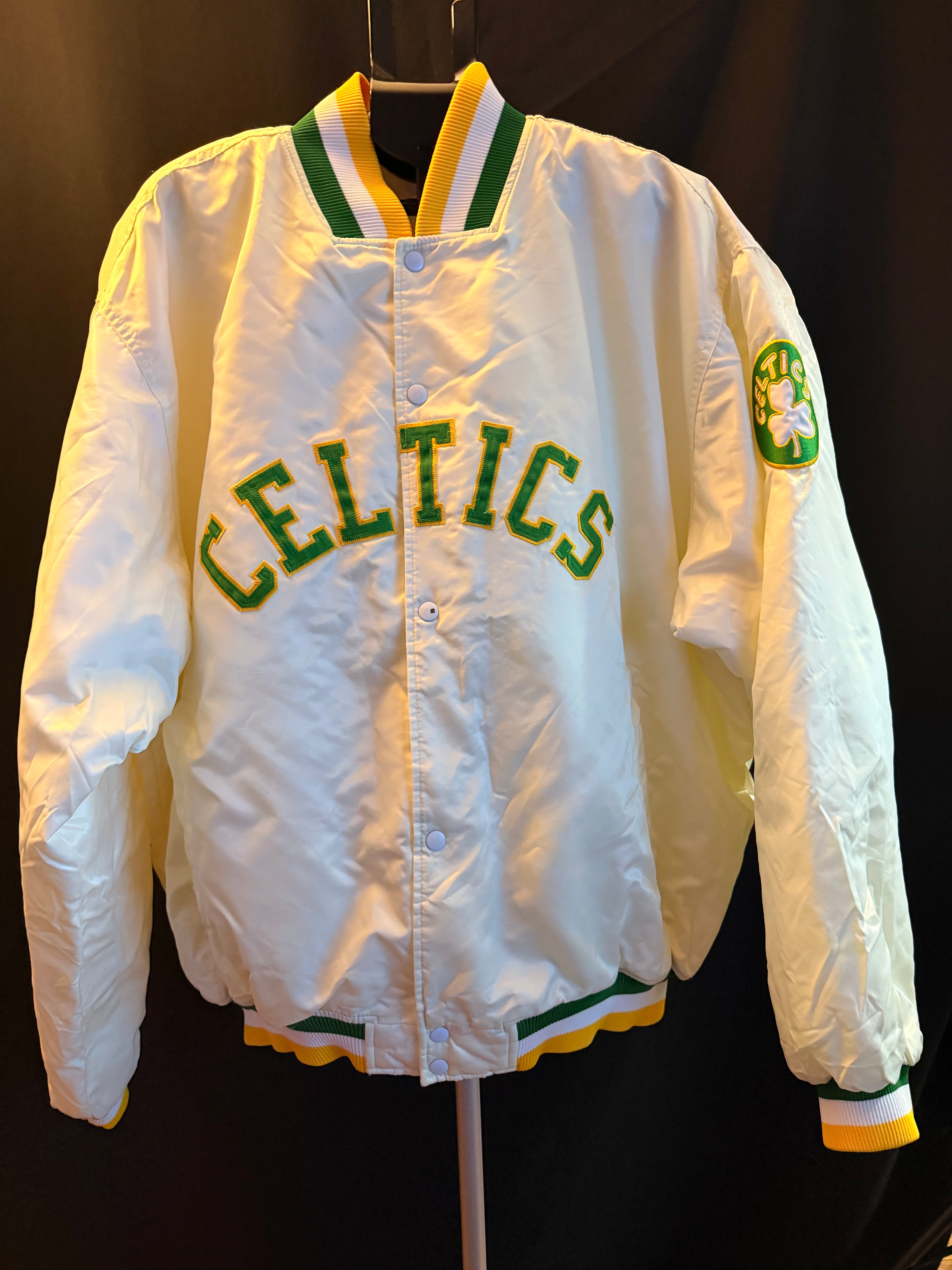 Vintage Boston Celtics Satin Bomber Jacket (L)