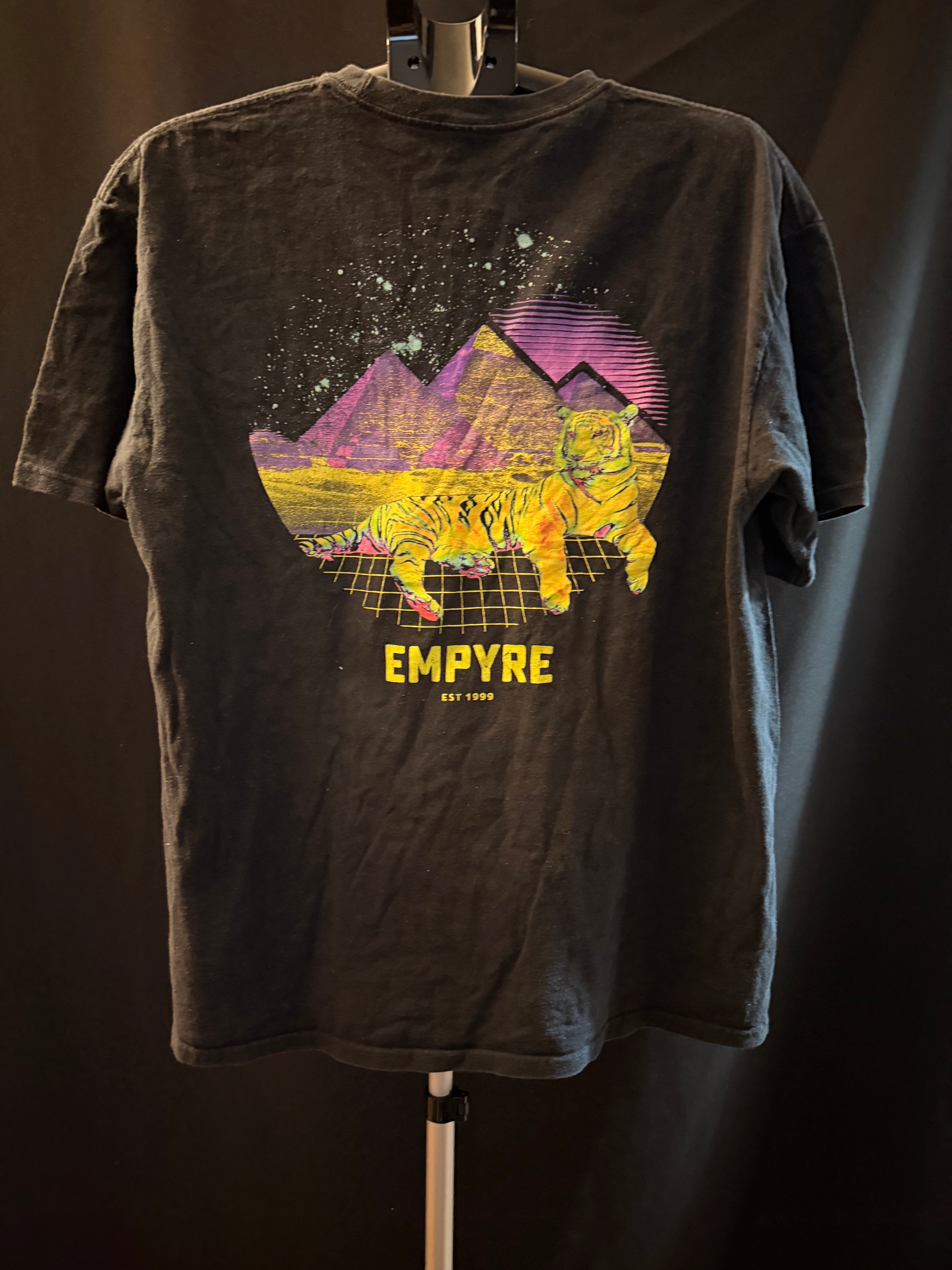 Empyre Skate Shirt (XL)