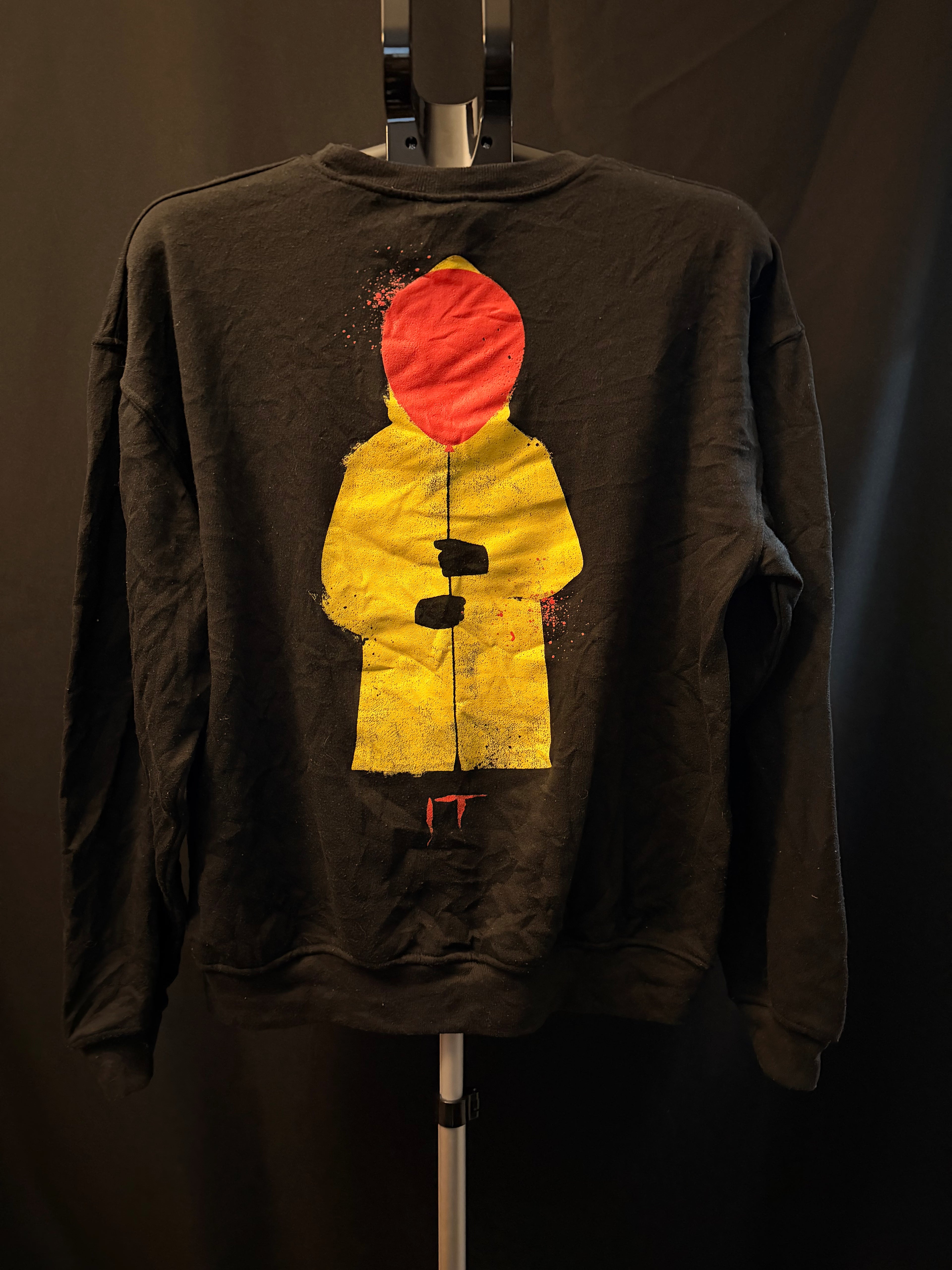 IT "You'll Float Too" Sweatshirt (M)
