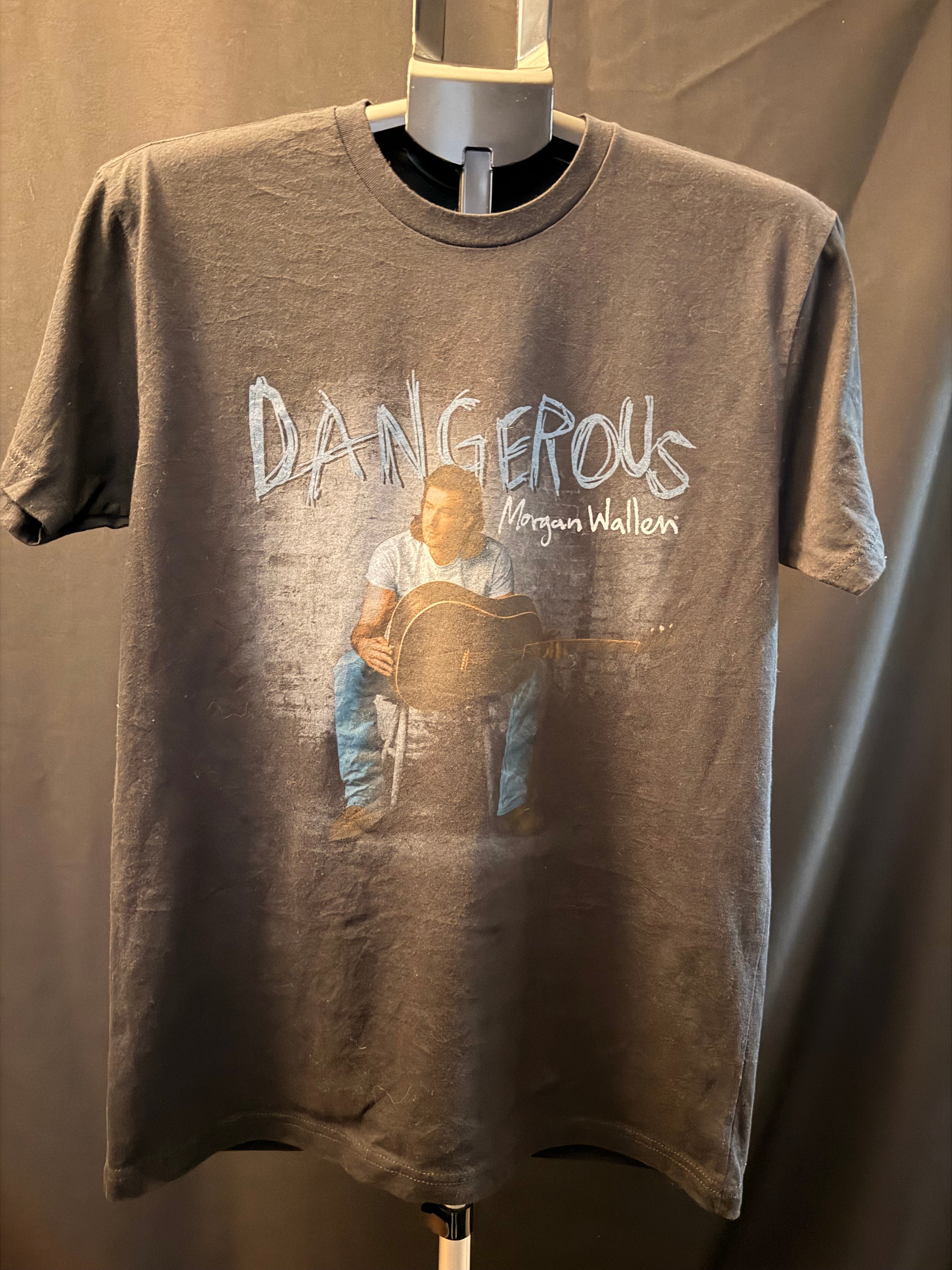 Morgan Wallen Dangerous Tour Shirt (M)