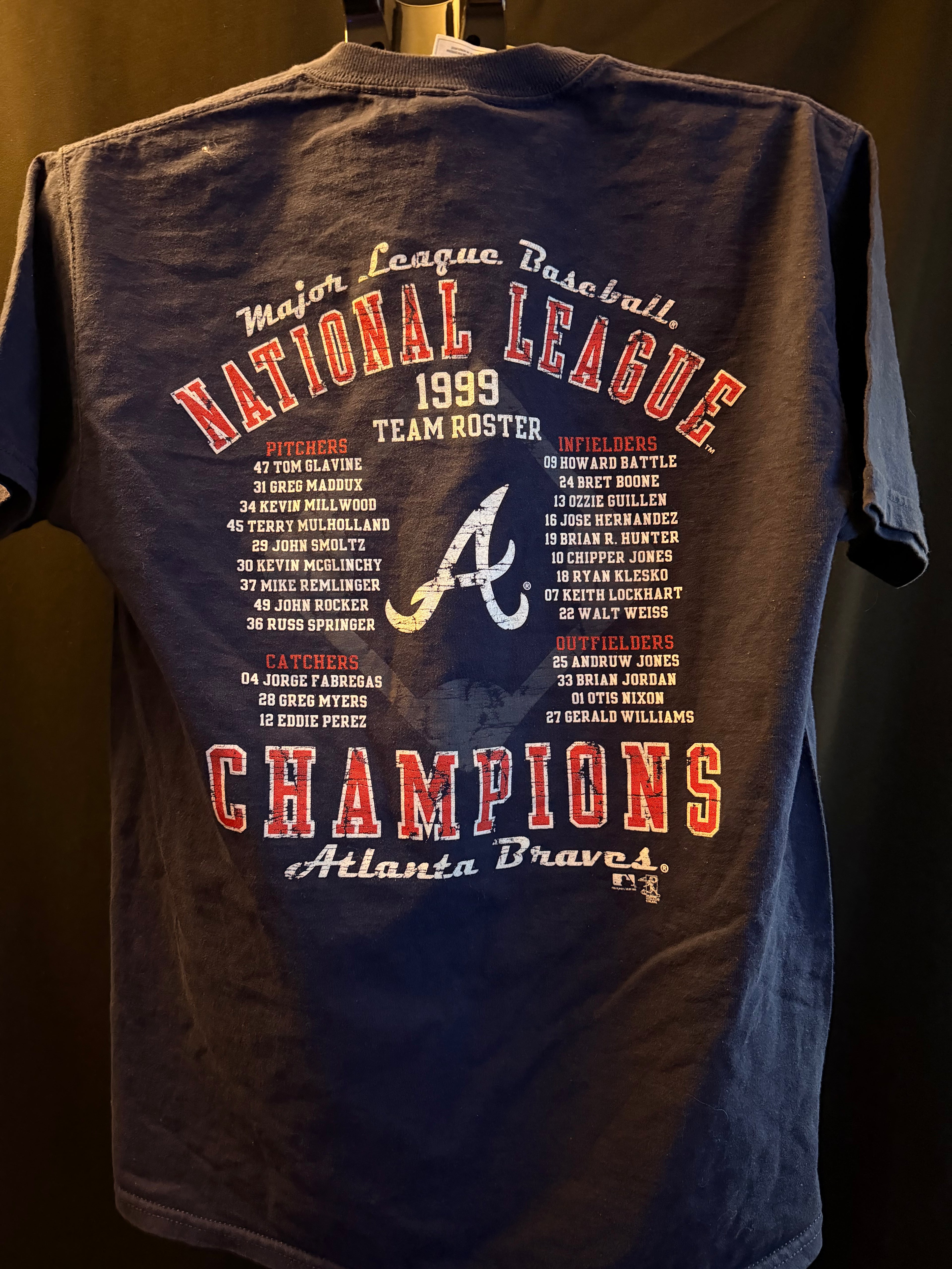 Rare Atlanta Braves 1999 NL Champions Roster Tee (L)