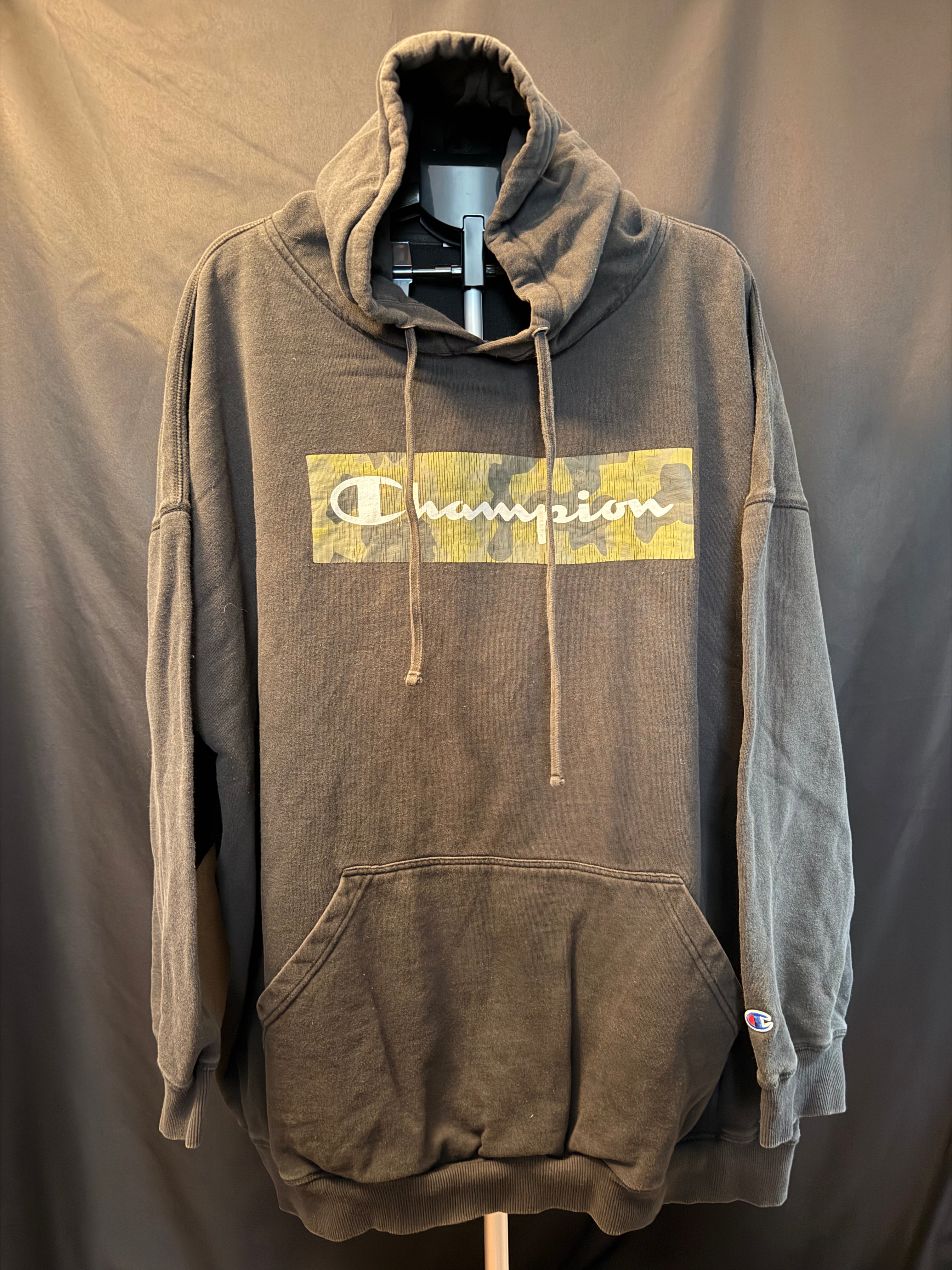 Champion Camo Hoodie (6X)